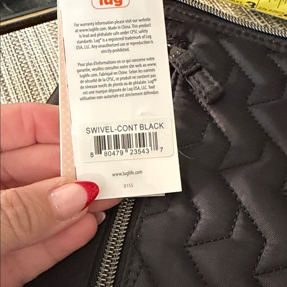 Lug Swivel Black Crossbody shoulder expandable Bag NWT - Picture 2 of 11